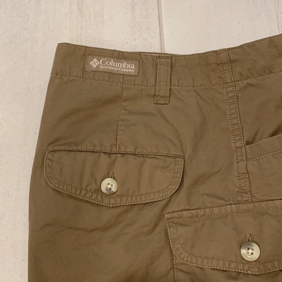 3/$15! Columbia Women’s Cargo Shorts Size 8 - Picture 8 of 9